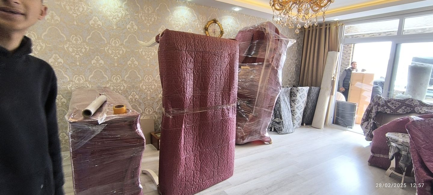 Oturma odası mobilyalarının profesyonel paketleme süreci